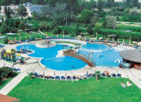 Bulharský hotel Chrisantema s bazénem