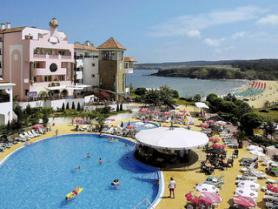Bulharský hotel Serenity Bay s bazénem