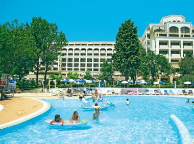 Bulharský hotel Sol Nessebar Mare s bazénem