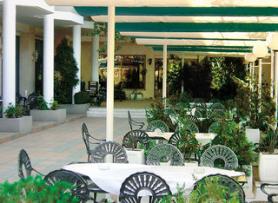 Bulharský hotel Primorec s restaurací