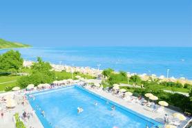 Bulharský hotel Royal Park s bazénem
