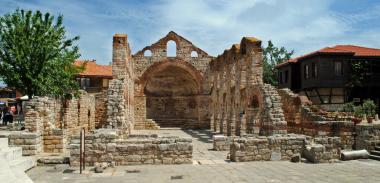Nesebar - pozůstatky kostela ve "Starém městě"